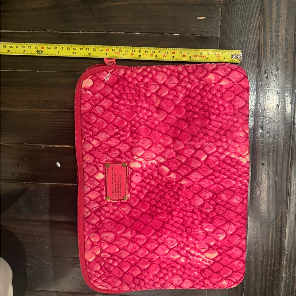 Marc Jacob’s Computer Case - image 4